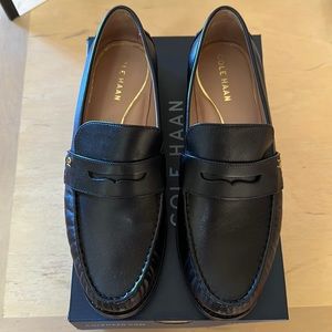 Cole Haan Ladies NIB Loafer